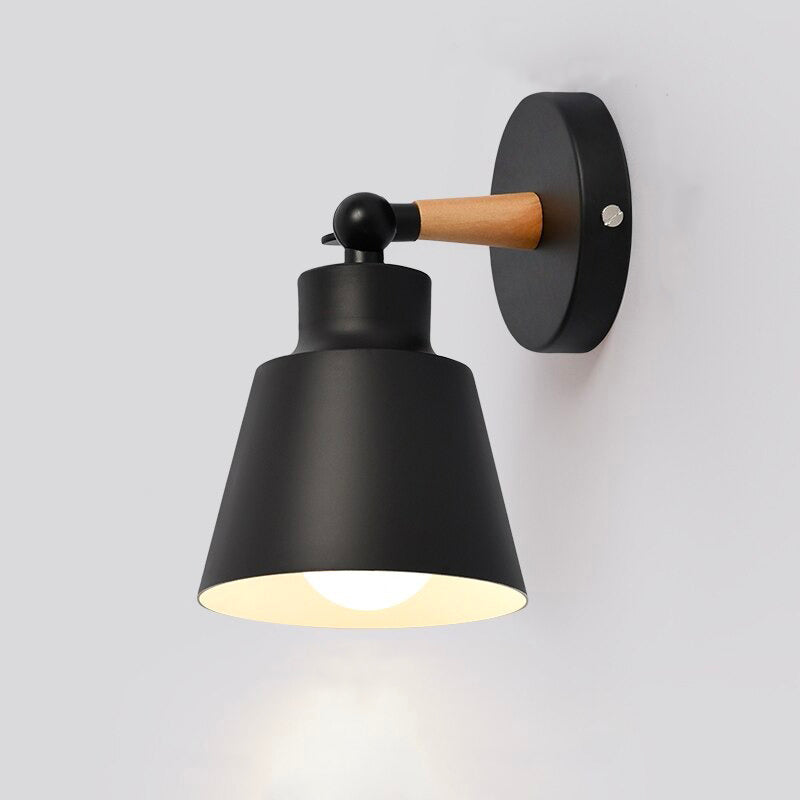 Skandinavische Metall Wand Nachttischlampe mit Touchsteuerung | Karnz