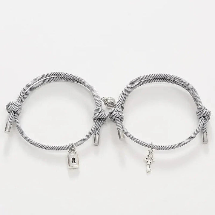 Karnz | Schloss und Schlüssel Magnetisches Seilarmband Set