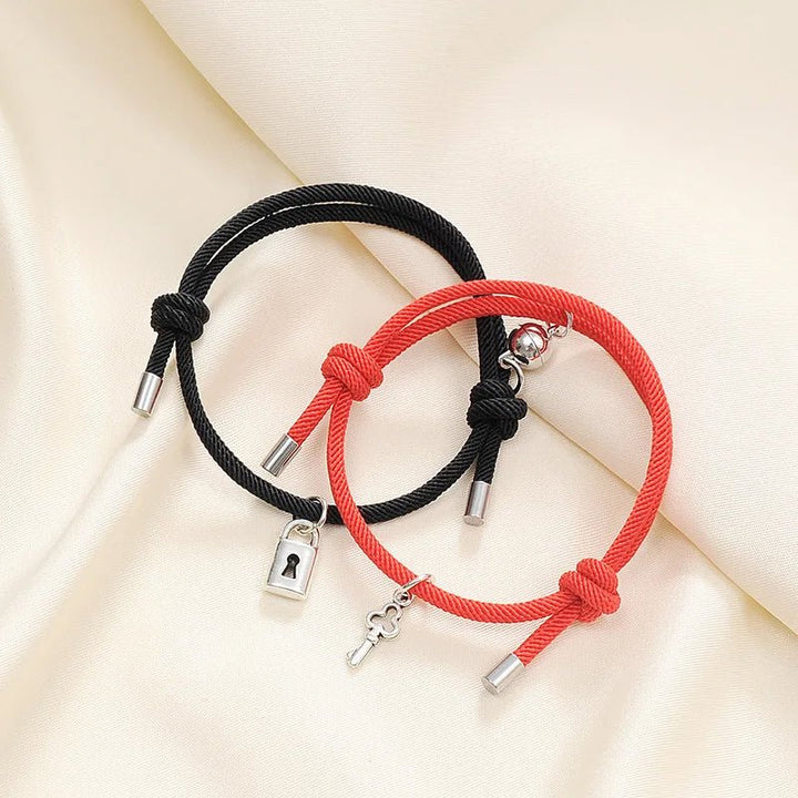 Karnz | Schloss und Schlüssel Magnetisches Seilarmband Set