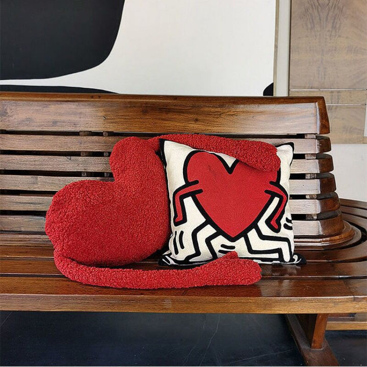 Love Heart Sofa Kissen in weichem Plüschstoffdesign | Karnz