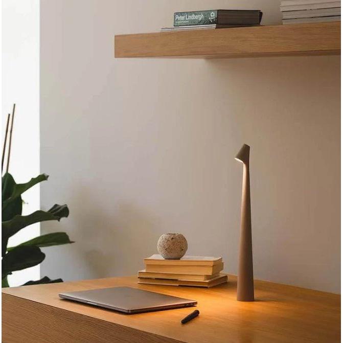 Karnz | Nordische Minimalistische LED Kabellos Tischlampe
