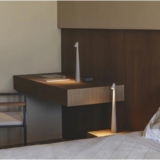 Karnz | Nordische Minimalistische LED Kabellos Tischlampe
