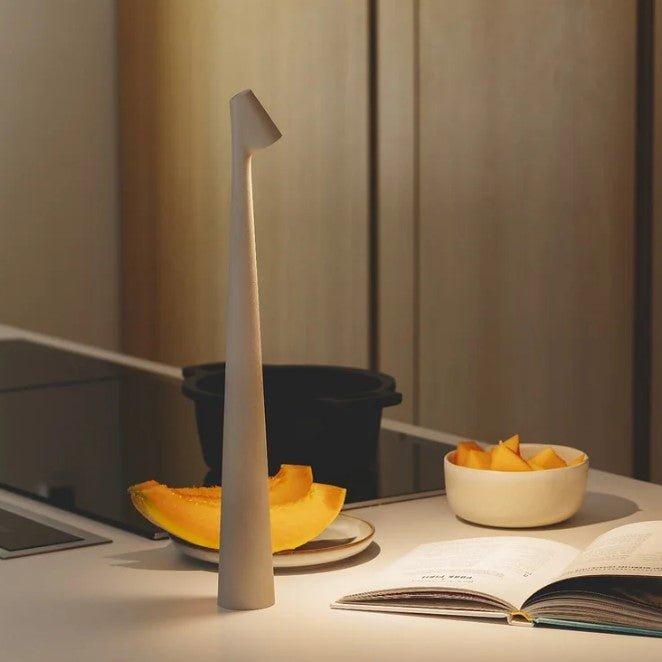 Karnz | Nordische Minimalistische LED Kabellos Tischlampe