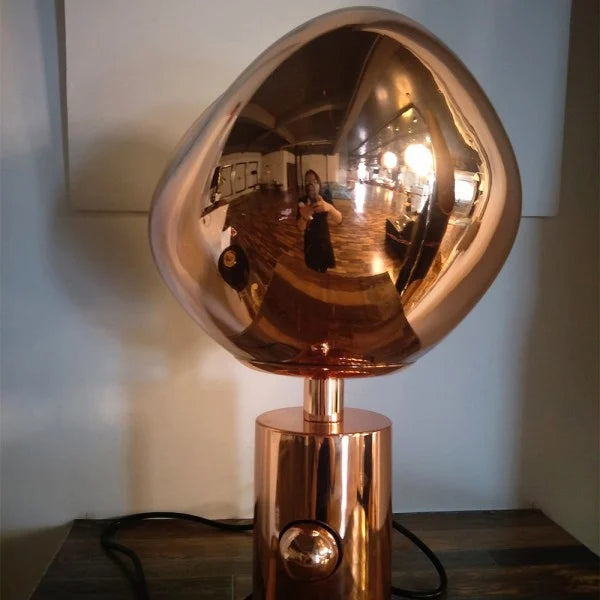Meltique Lampe - Die Avantgarde-Beleuchtung für Ihren Raum | Karnz