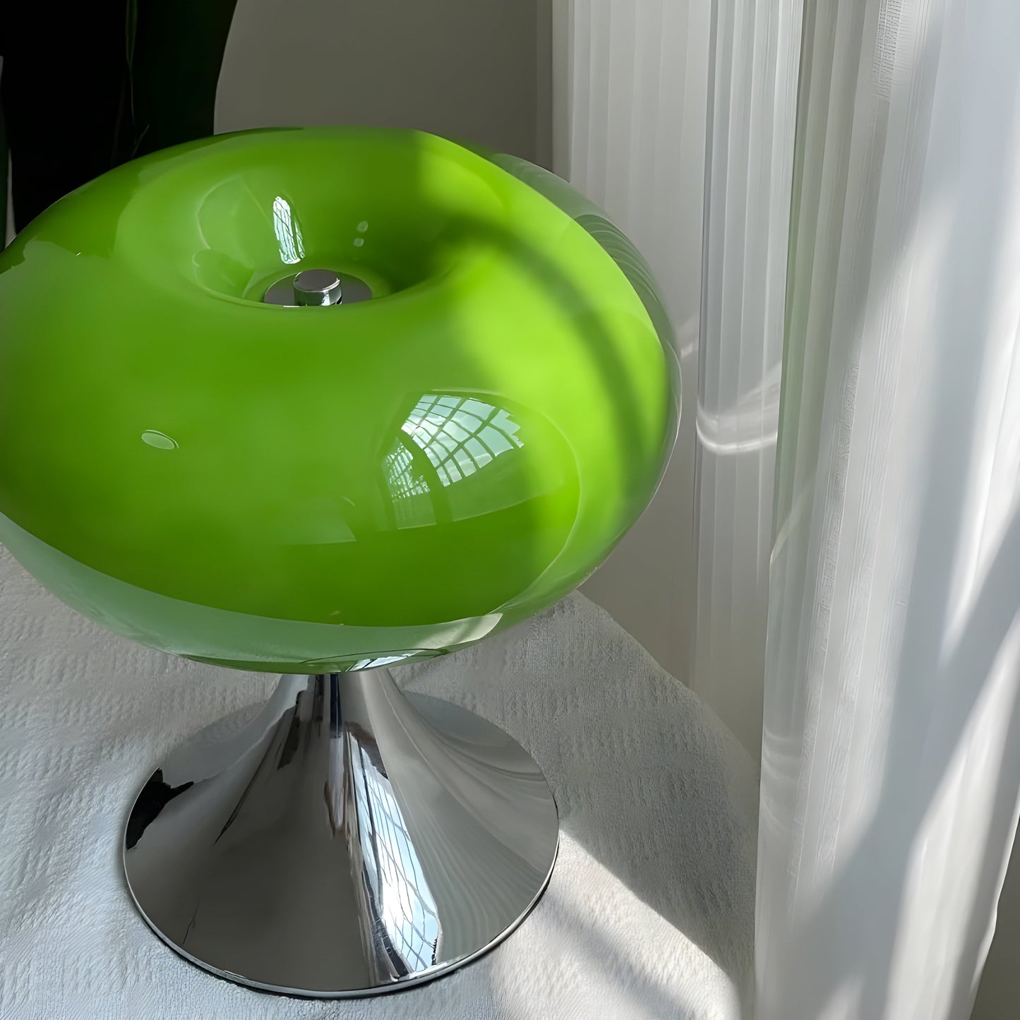 SereneCrystal Lampe – Elegante Retro-TaKarnz-Lampe