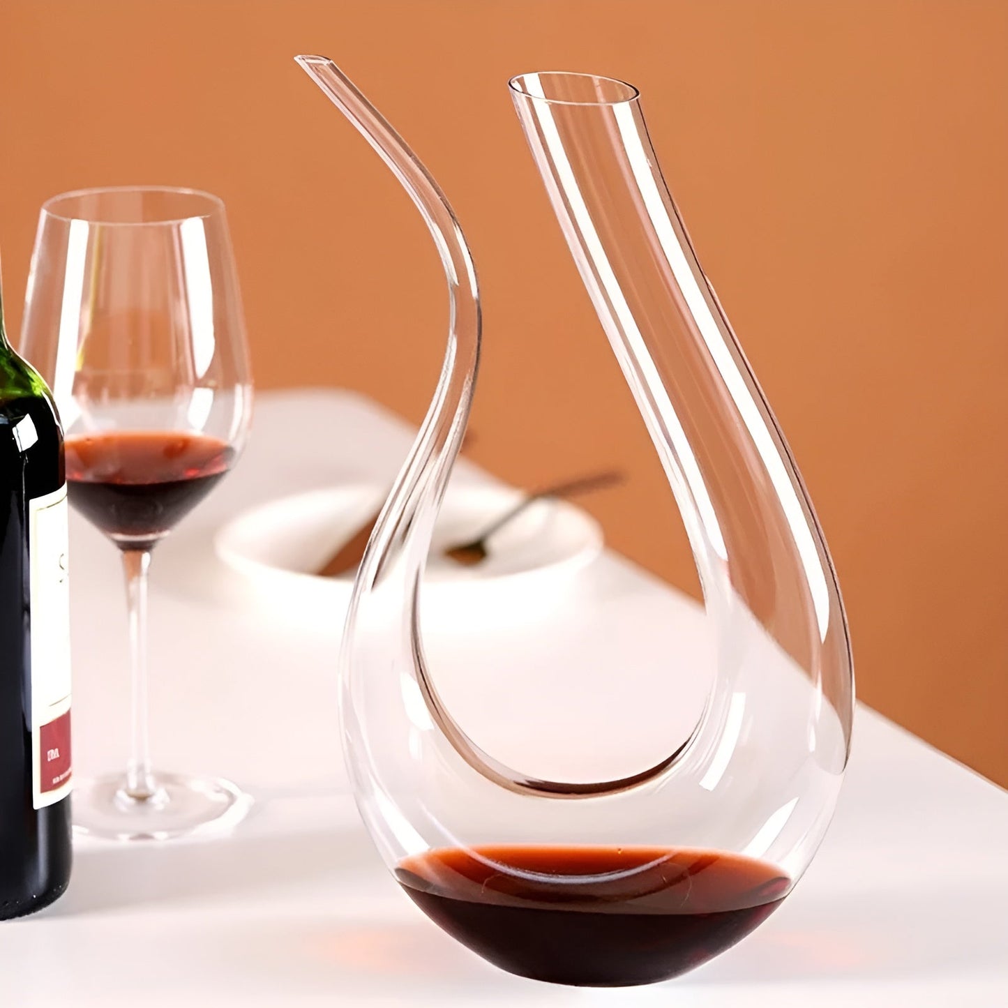 Weindekanter mit Belüfter - handgeKarnzasen und stilvoll - 1500 ml für Bar und Zuhause - Karnzeifreies Glas | Karnz