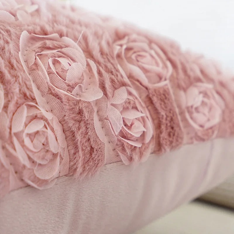 Rosa Kissenbezug mit Blumenmuster – Dekorative Kissenhülle für Wohnzimmer und Kinderzimmer | Karnz