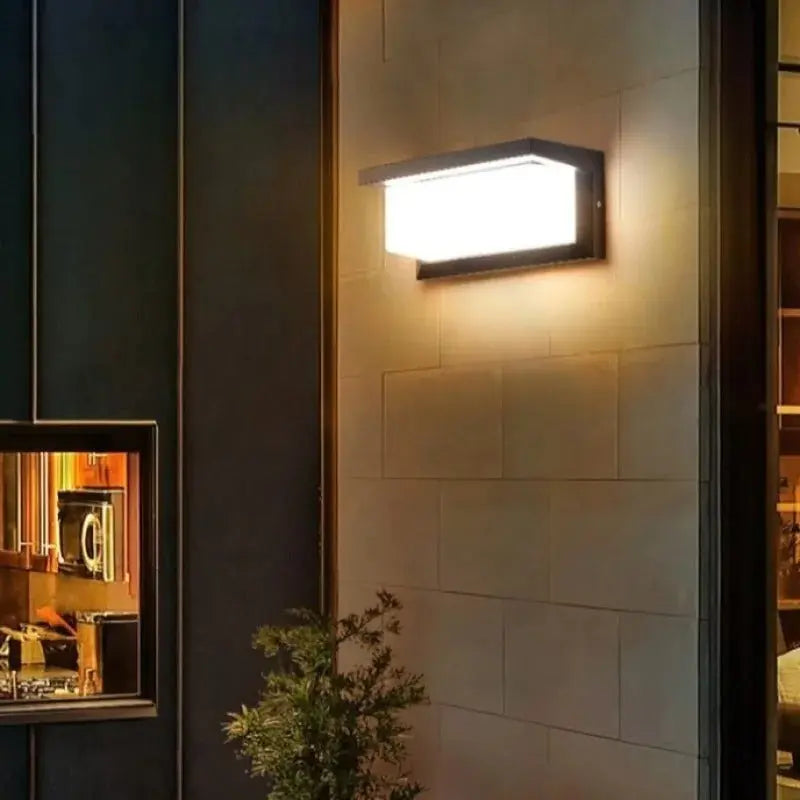 Wetterbeständige LED-Außenbeleuchtung – Smart Motion Sensor | Karnz
