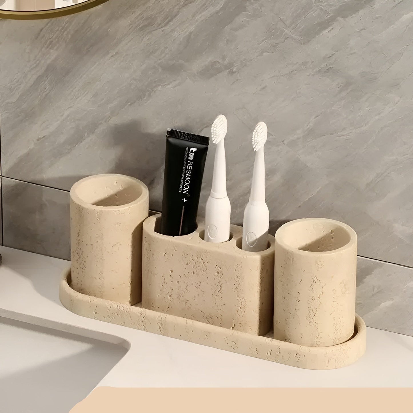 Naturstein Zahnbürstenhalter – mit Seifenspender und Regal | Elegante Badezimmeraccessoires aus Travertin | Karnz