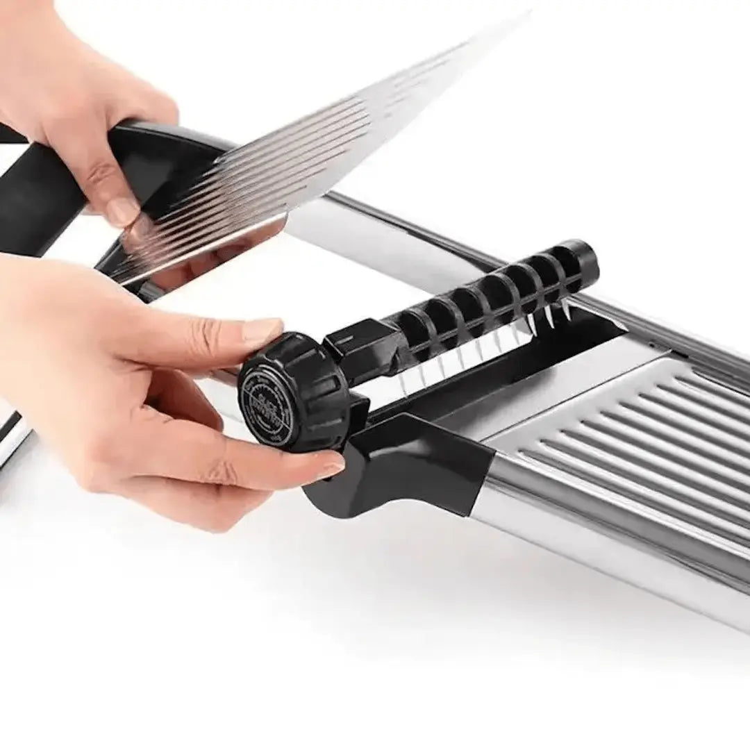 ProLine Sharp Cutter – Verstellbarer Mandolinenschneider für Gemüse und Früchte | Karnz