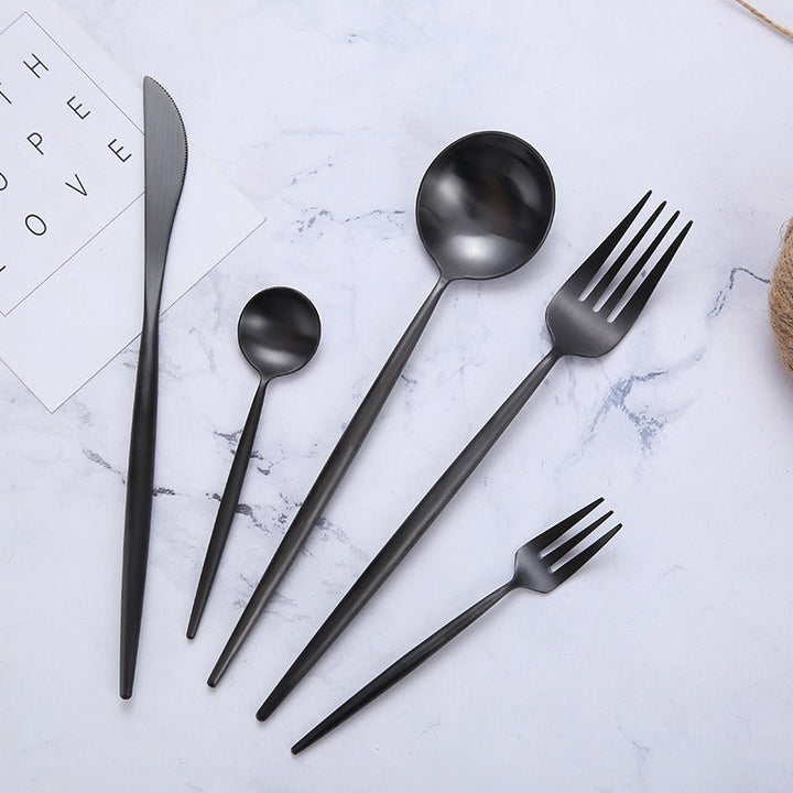 Modernes minimalistisches Besteckset