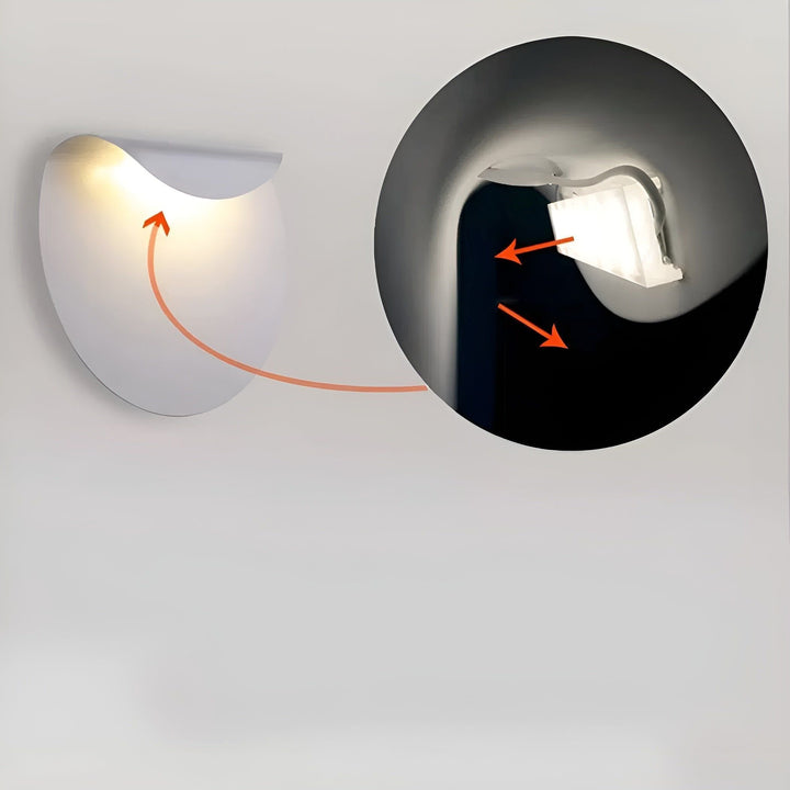 Minimalistische Wandleuchte mit sanfter, atmosphärischer Beleuchtung Karnz