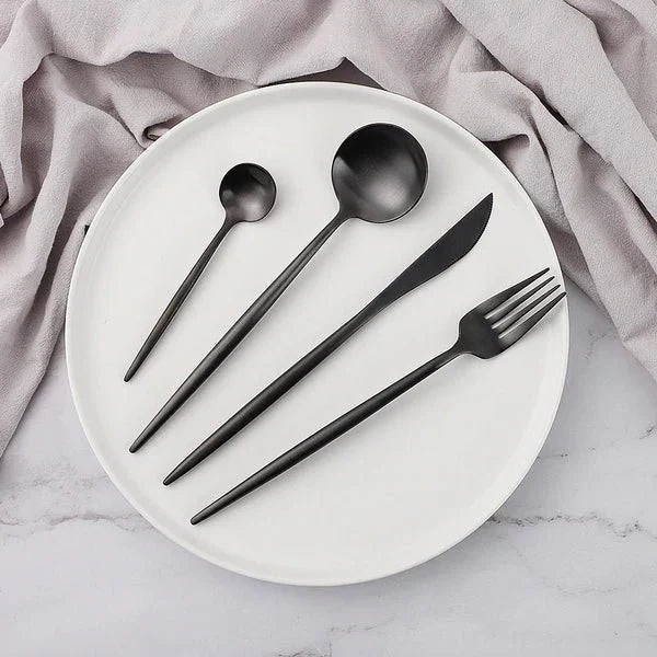 VédaTable 24-teiliges Besteckset – Moderne Edelstahl Eleganz | Karnz
