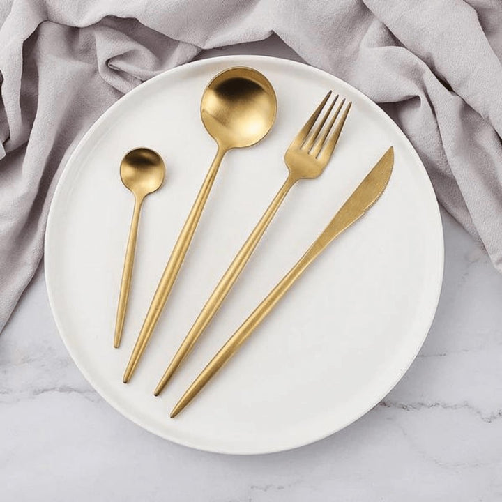 VédaTable 24-teiliges Besteckset – Moderne Edelstahl Eleganz | Karnz