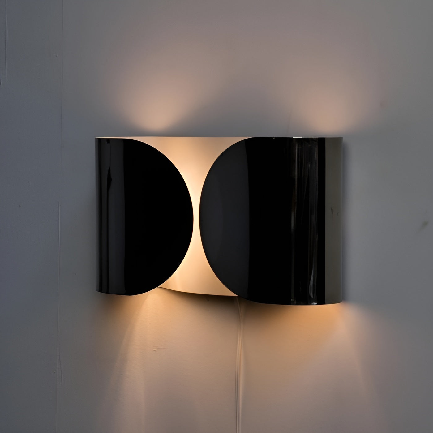 LuminaSquare Wandleuchte - modernes Design und stimmungsvolles Licht | Karnz