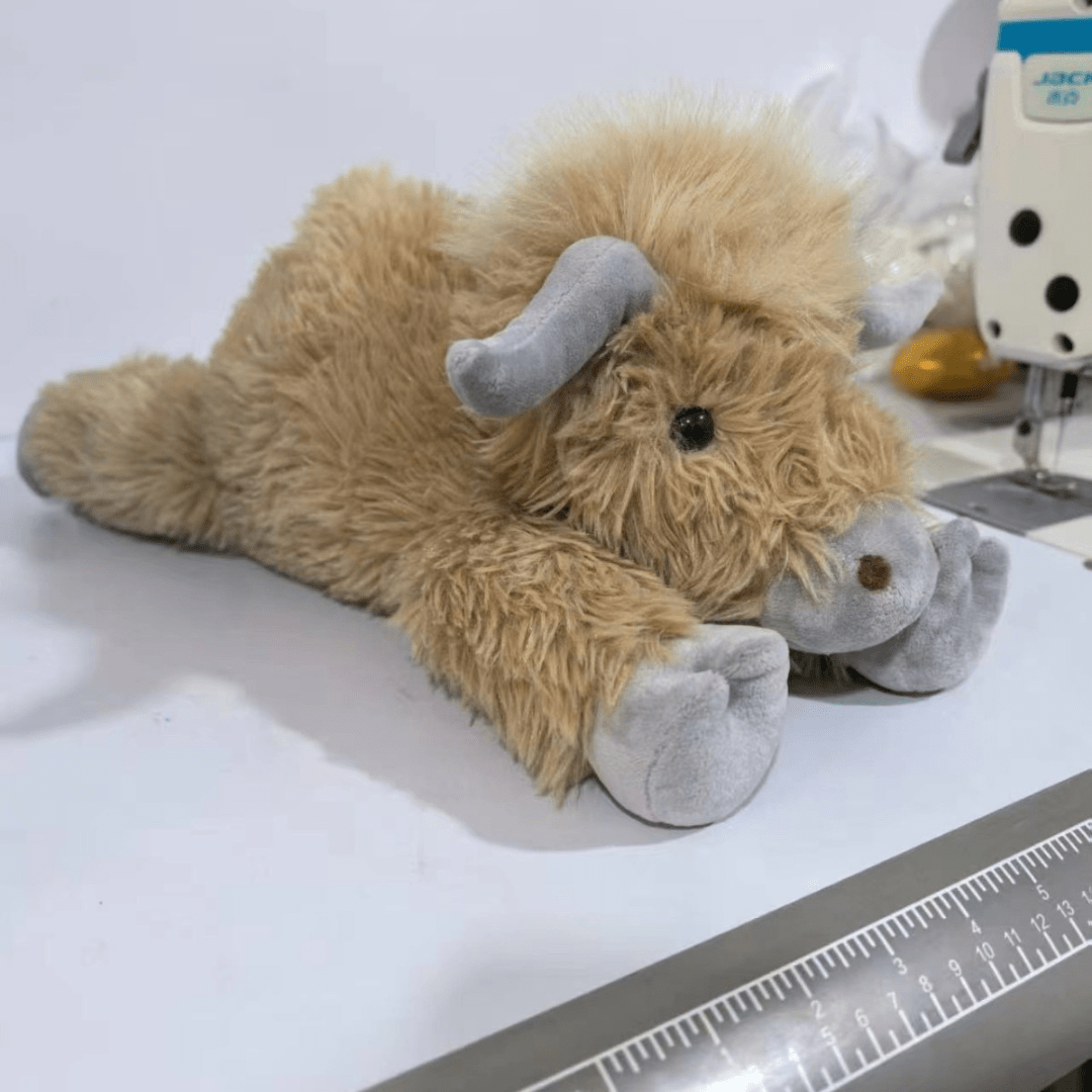 MOOLETTE – Liebenswertes Hochlandkuh-Plüschtier mit kuscheligem, anschmiegsamem Design