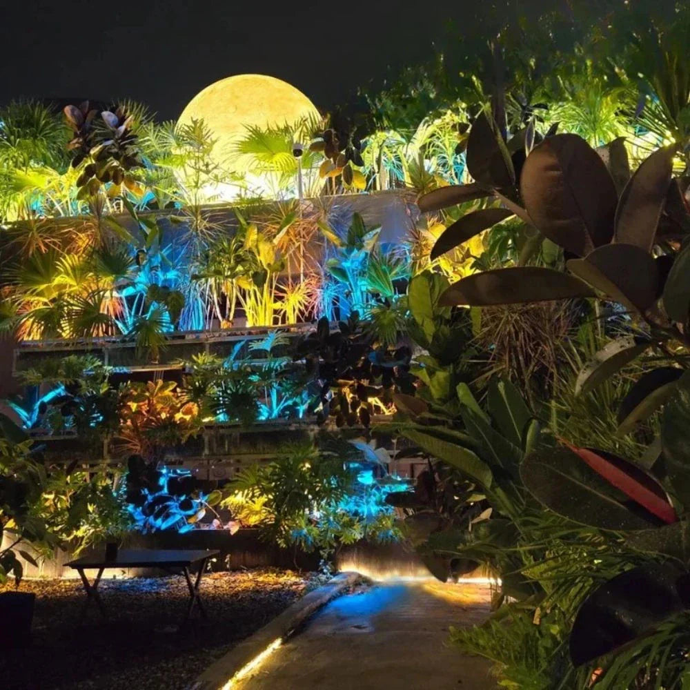 Karnz | Selene Mond Garten Licht
