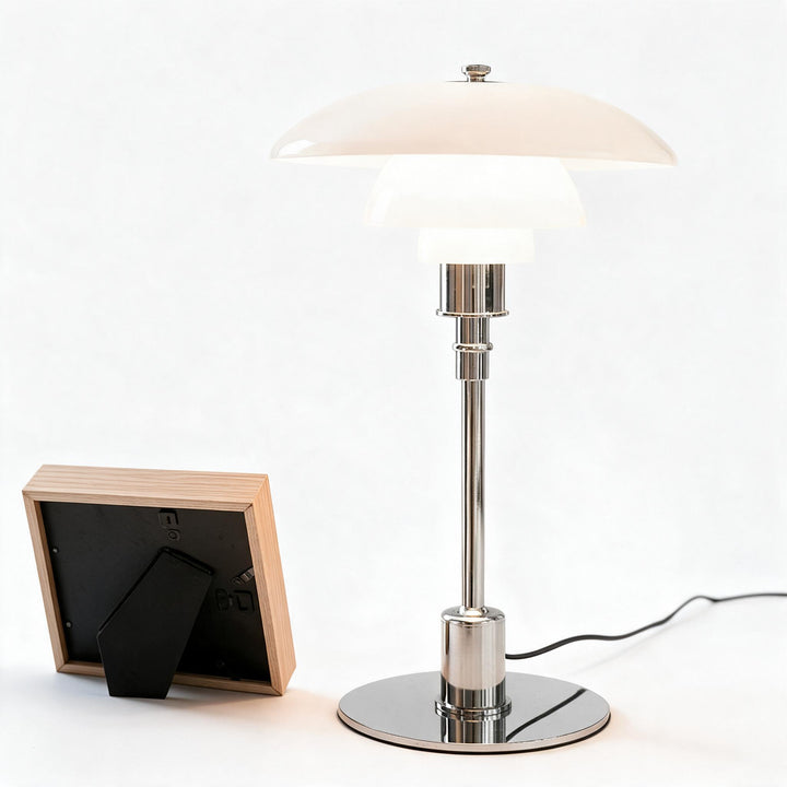 Nordische Tischlampe aus Glas – Minimalistische LED-Tischleuchte, modern und elegant, ideal für Büro- und Wohnräume | Karnz