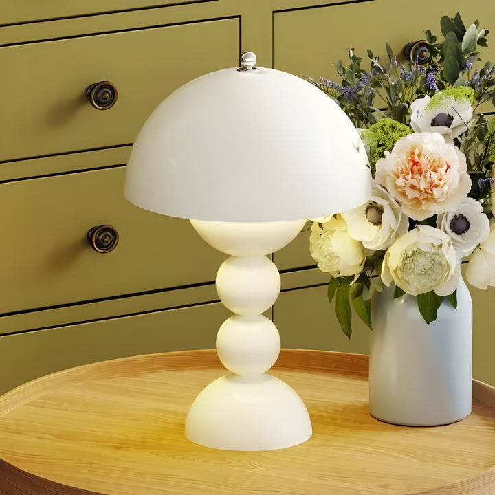 Skandinavische Design Tischlampe - FloraGlow | Karnz