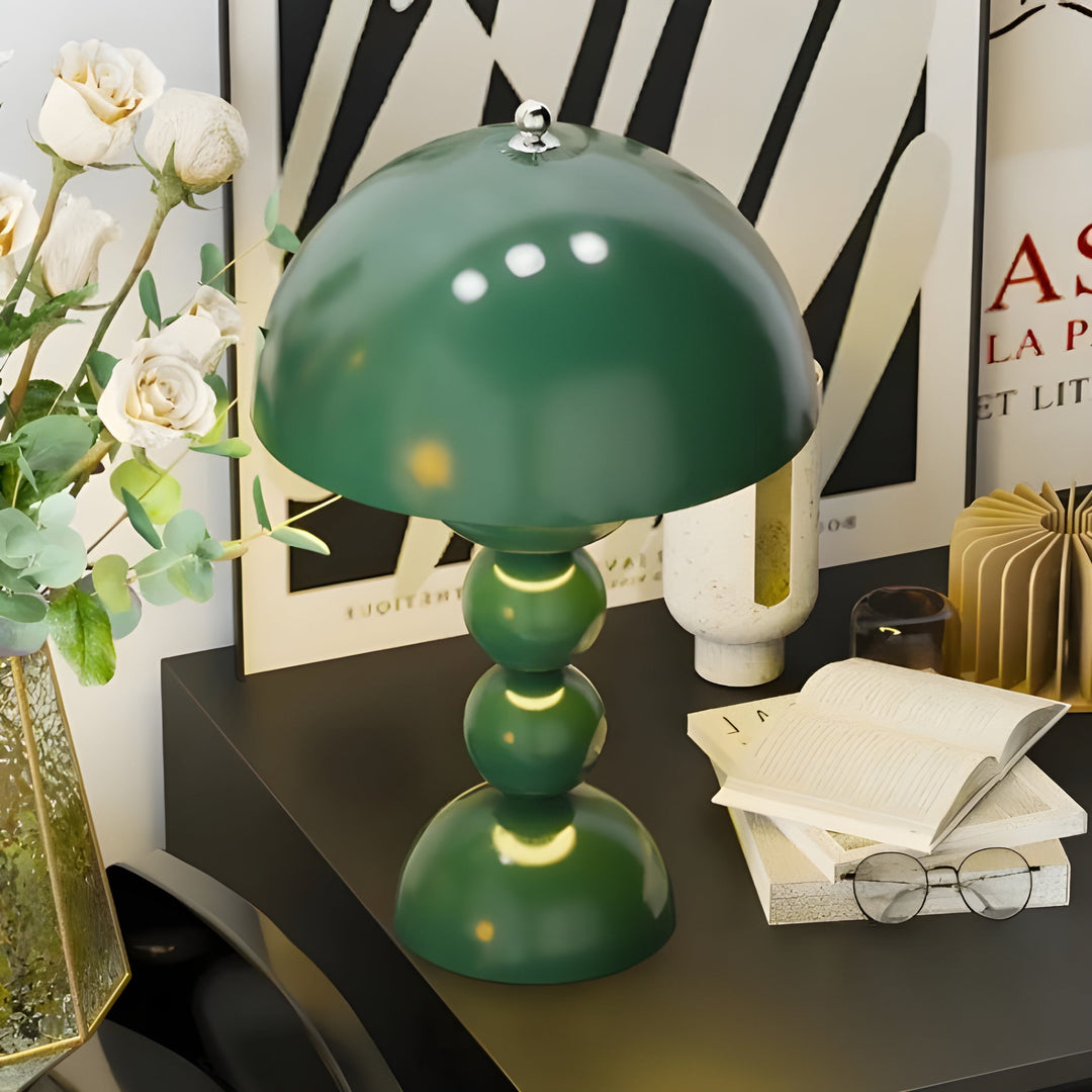 Skandinavische Design Tischlampe - FloraGlow | Karnz