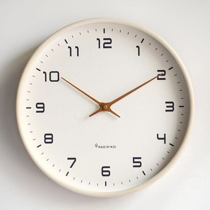 NordicTime Holz Wanduhr Lautlos Skandinavisch | Karnz