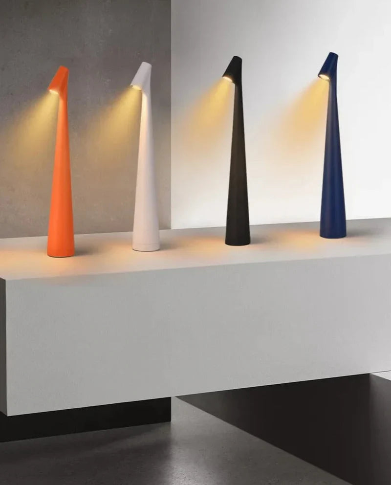Stilvolle Tischlampe - Kabellos | Karnz