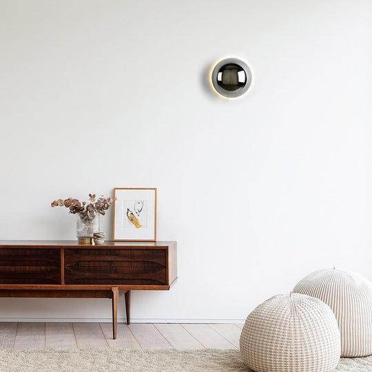 Wandleuchte mit retroarchitektonischem Look – NovaLux | Karnz