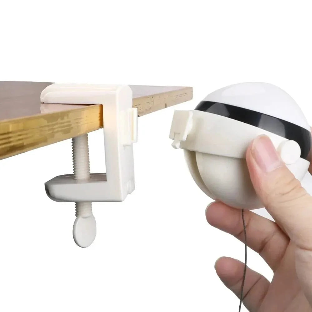 Elektronisches Bewegungs-Katzenspielzeug YoYo Hebeball Elektrisches Flatterndes Interaktives Katzenspielzeug Rotierendes Interaktives Puzzle-Haustierspielzeug | Karnz