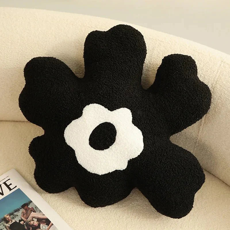 Plüsch abstrakte Blumenform Kissen aus weichem Baumwollmaterial | Karnz