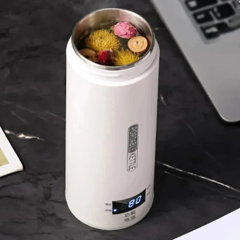 Tragbarer elektrischer Wasserkocher aus Edelstahl mit Thermo-Becher | Karnz