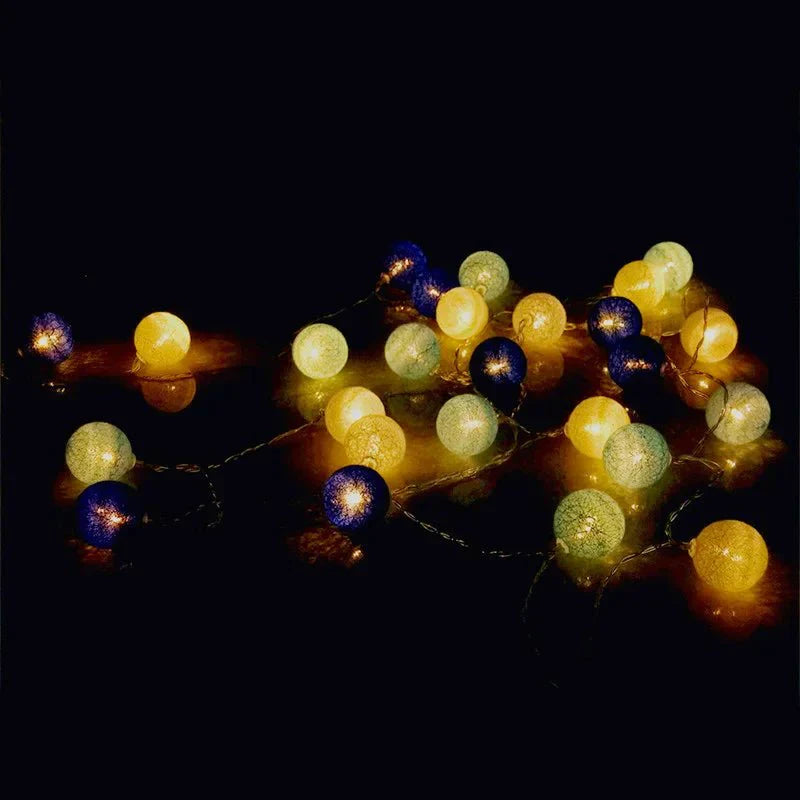 Hübsche Pastell Baumwoll Ball Feenlichter Girlande