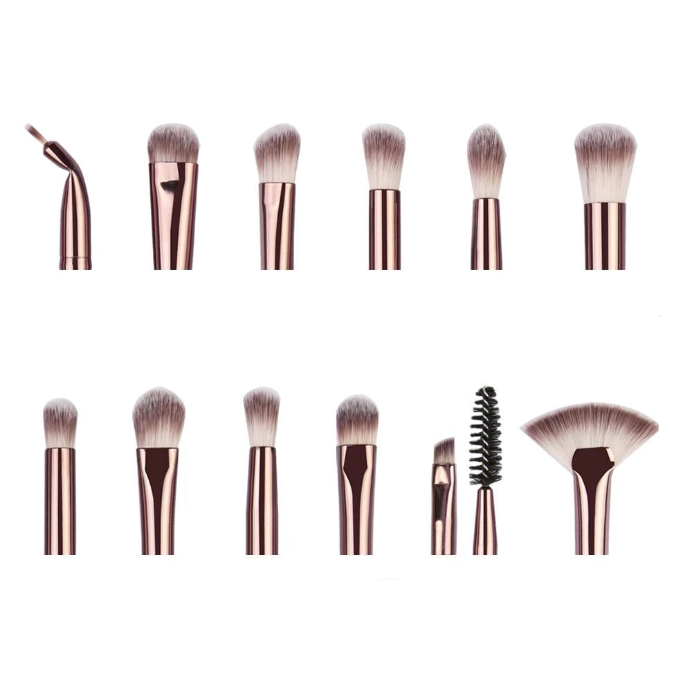 Set aus 12 professionellen Make-Up-Pinseln | Karnz