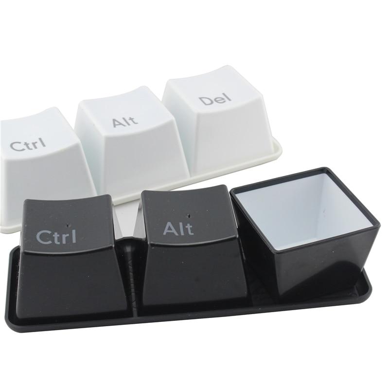 Ctrl Alt Del Tee- und Kaffeetassen | Karnz