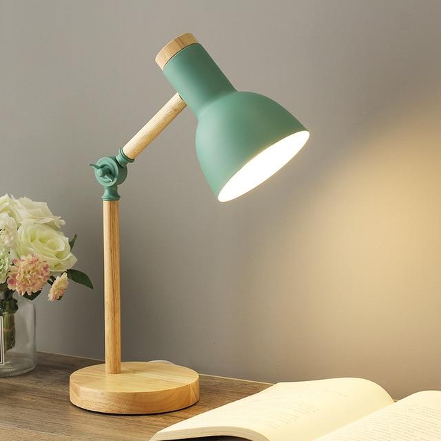 Holz Scandinavian Tischlampe - LumiNord | Karnz