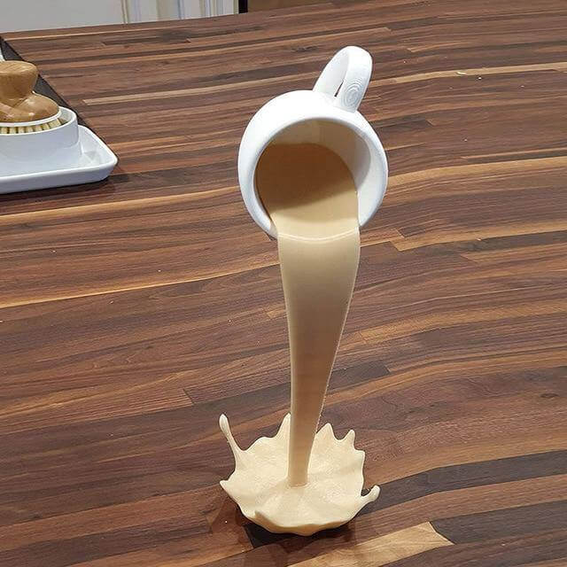 Schwebende Kaffee Becher Deko | Karnz
