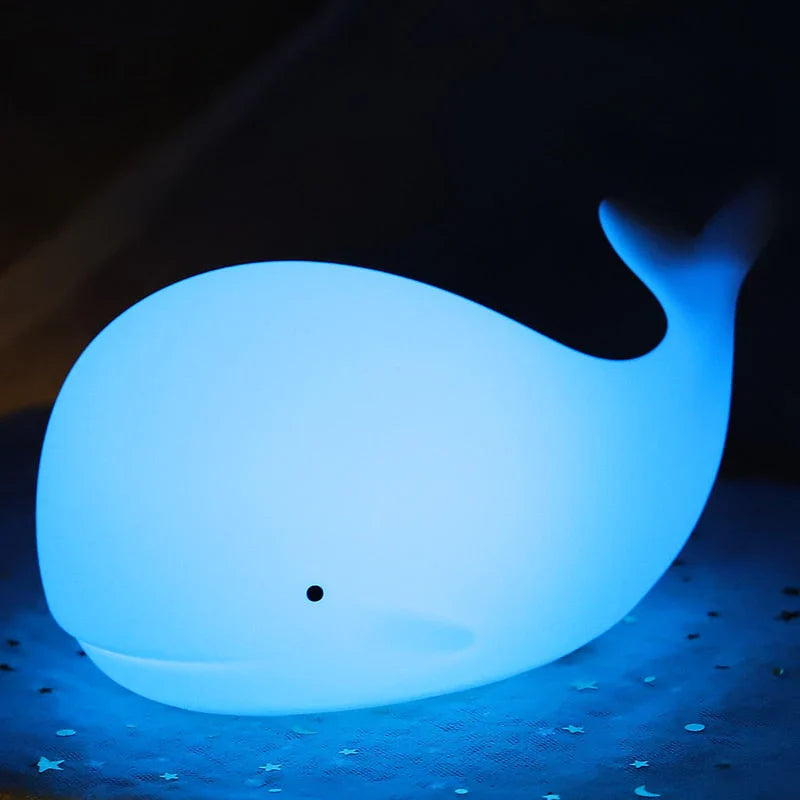 Hübsche Wal Nachtlampe mit Farbwechsel - GlowWhale | Karnz