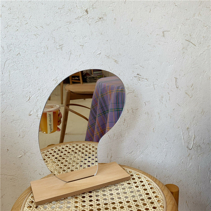 Wavy & Curvy Mirror | Karnz
