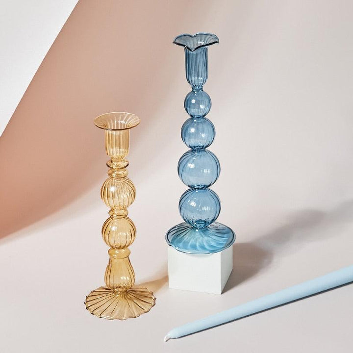 GlowCharm Kerzenhalter aus pastellfarbenem Glas | Dekorative Kerzenständer | Elegante Tischdekoration