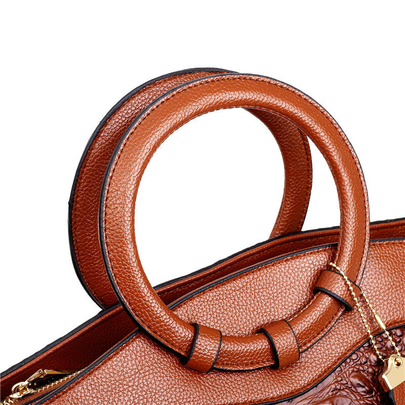 Krokodilledertasche – mit handgefertigten Details