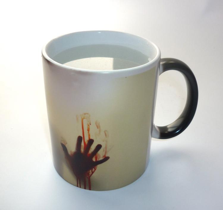 Wärmeempfindliche blutige Hände Tasse | Karnz