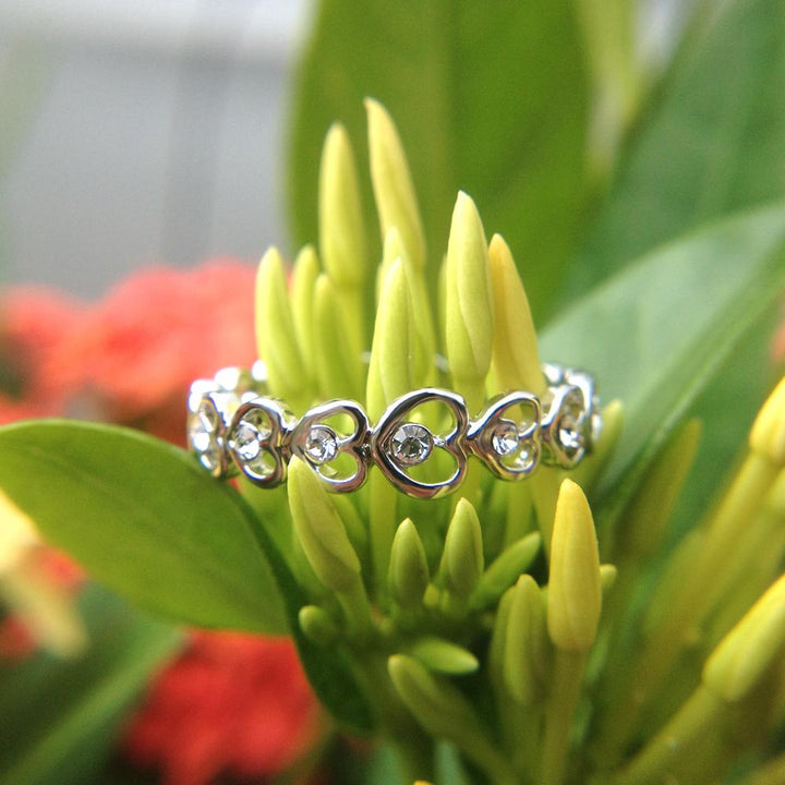 Crystal Heart Chain Ring | Karnz