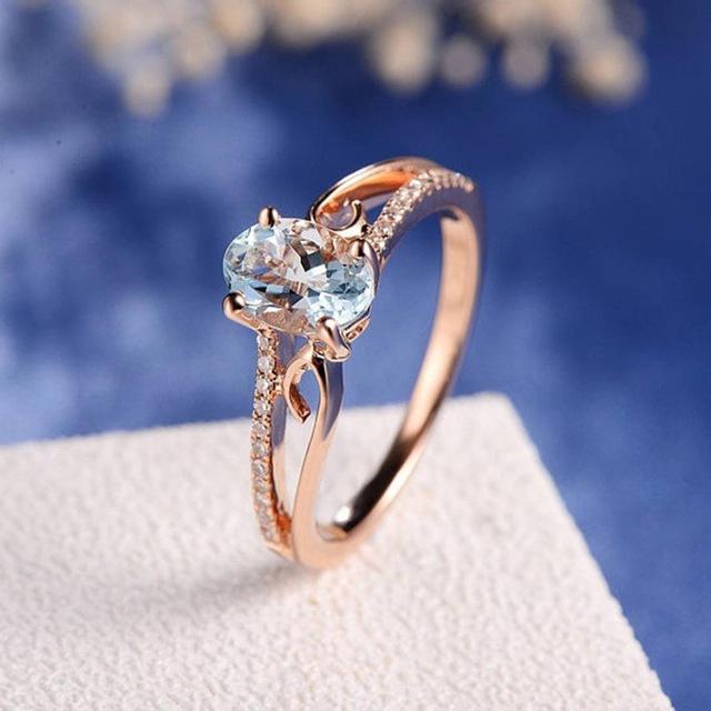 Oval Cut Rose Gold Double to Single Band Ring | Karnz
