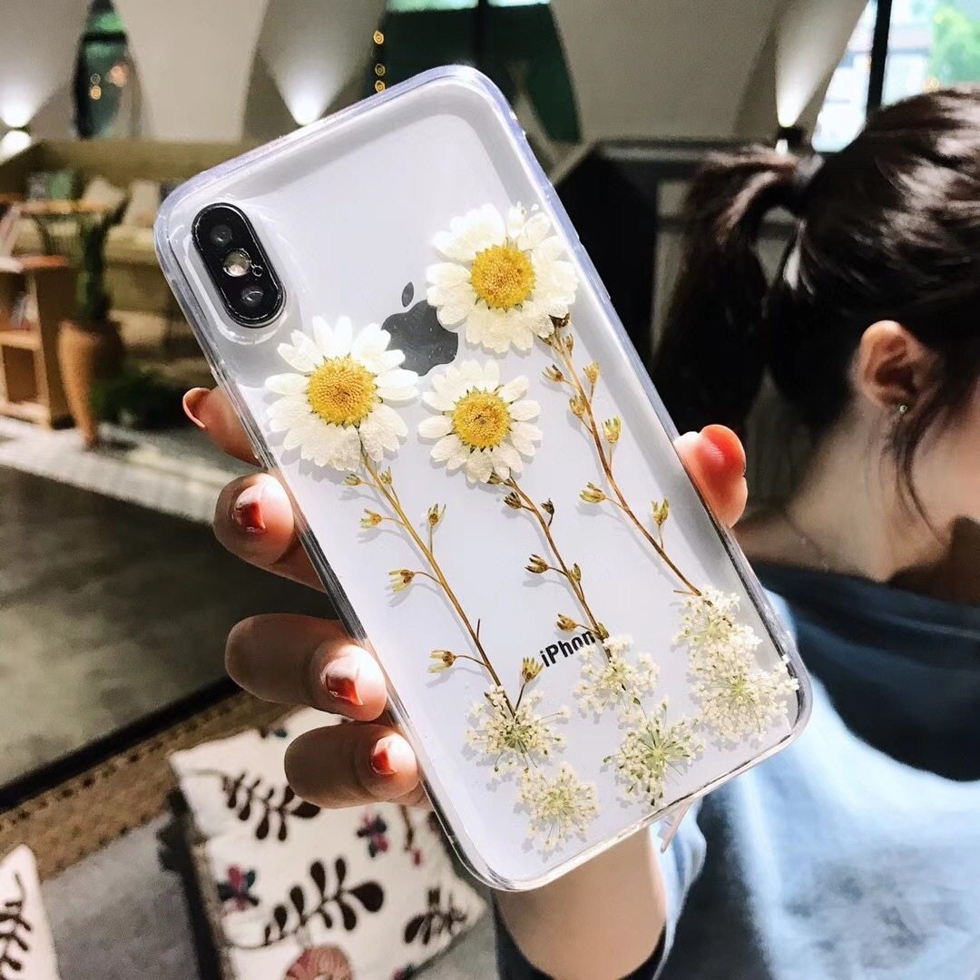 DaisyOats - Echte Trockenblumen iPhone Hülle | Karnz