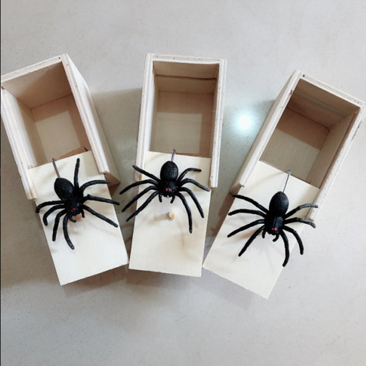 Jumping Spider Prank Box | Karnz