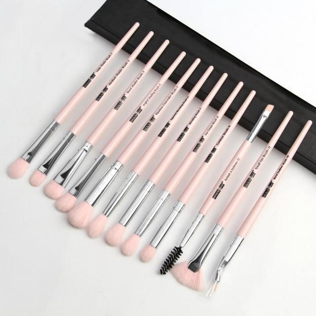 Set aus 12 professionellen Make-Up-Pinseln | Karnz