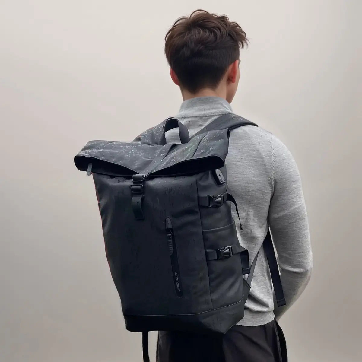 Rolltop-Rucksack | Schlank und funktional | Karnz