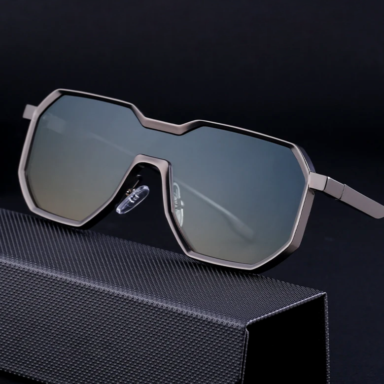 Sonnenbrille | Entfesselter Stil | Luxuriöse Sonnenbrillen