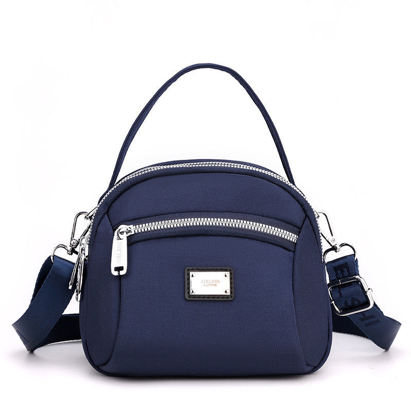 Leichte Schultertasche aus robustem Nylon