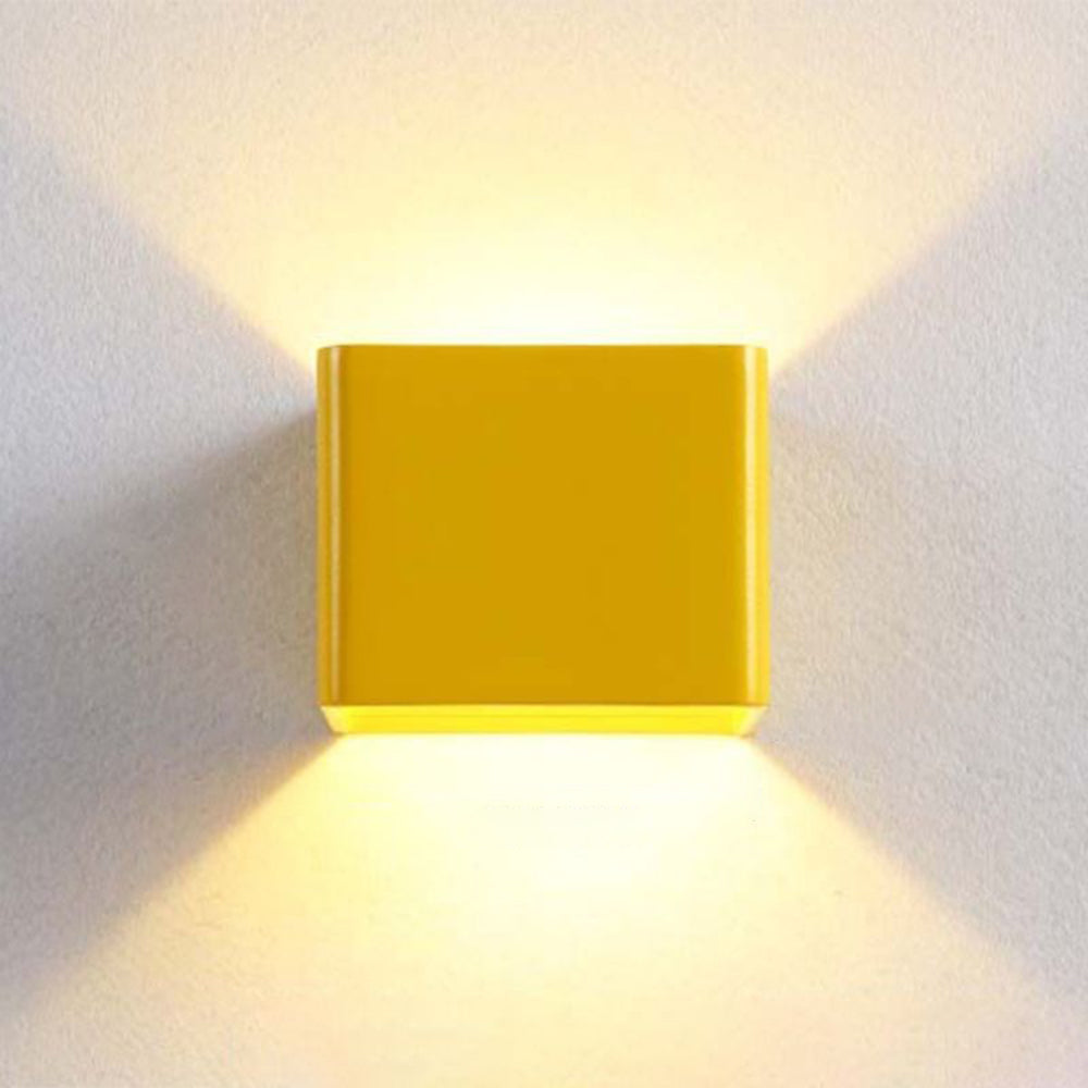 LumiBox - Quadratische LED-Wandlampe | Modernes Design in Schwarz, Weiß und Grün für Schlafzimmer und Wohnzimmer | Karnz