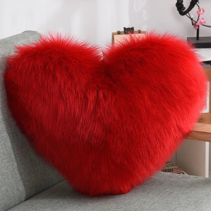 Weiches Herzförmiges Flauschiges Sofakissen aus Soft-Polyester | Karnz